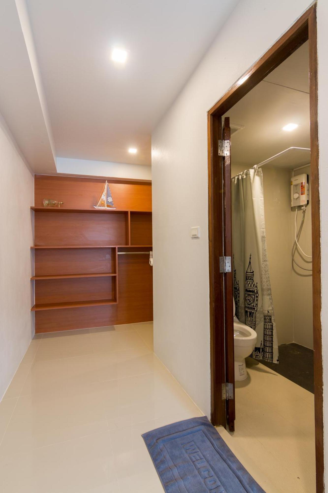 2 Feel Bed Station Aparthotel Удон Тани Стая снимка