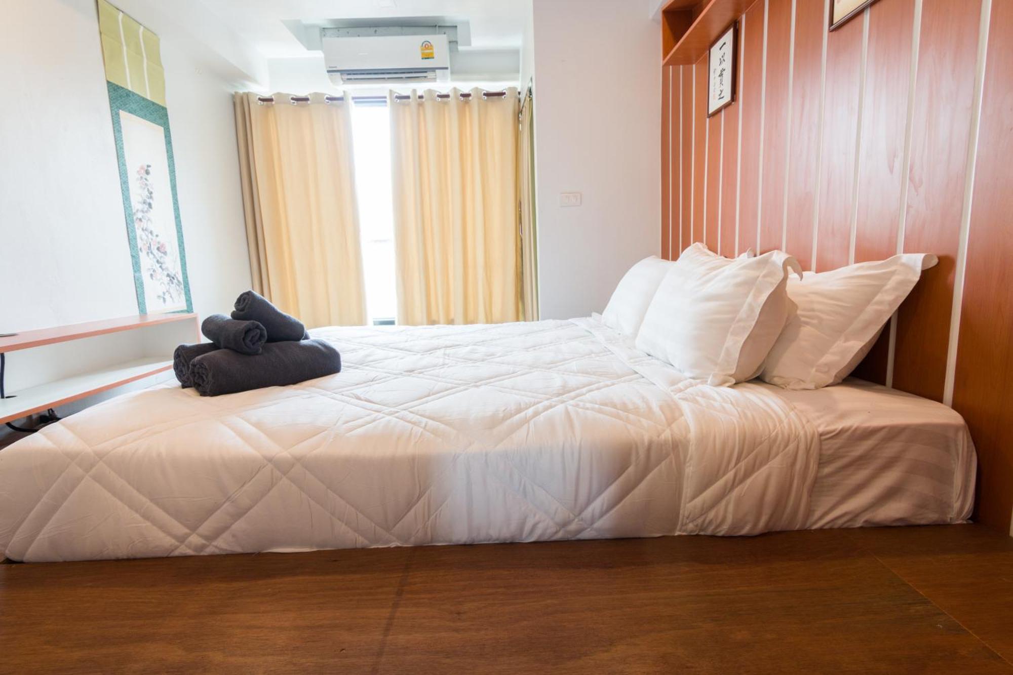 2 Feel Bed Station Aparthotel Удон Тани Стая снимка