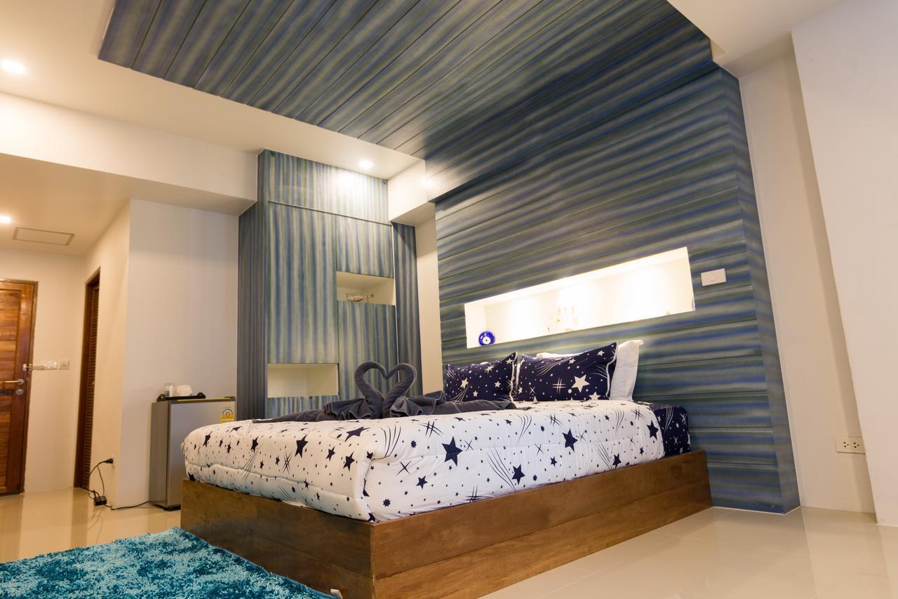 2 Feel Bed Station Aparthotel Удон Тани Екстериор снимка